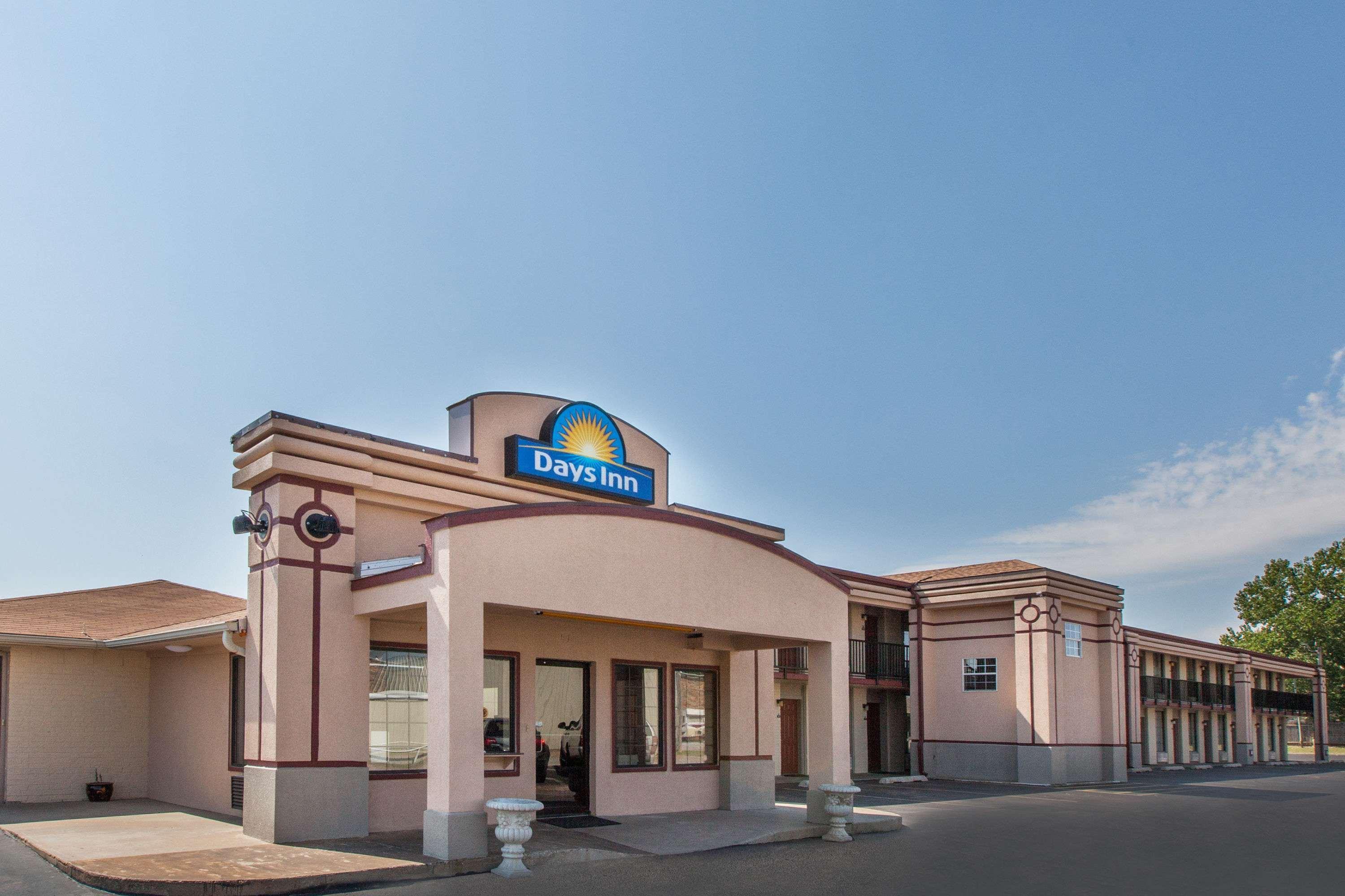 Days Inn By Wyndham El Reno Kültér fotó